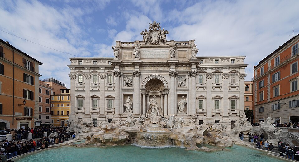 Trevi Fountain - Roma